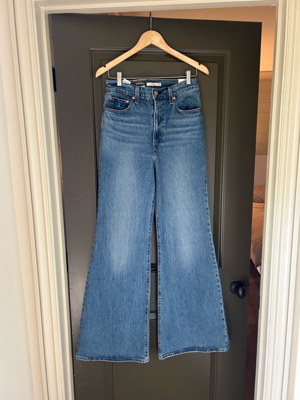 Levi's Ribcage Bell Blue Wide-Leg High-Rise Jeans - 28x34